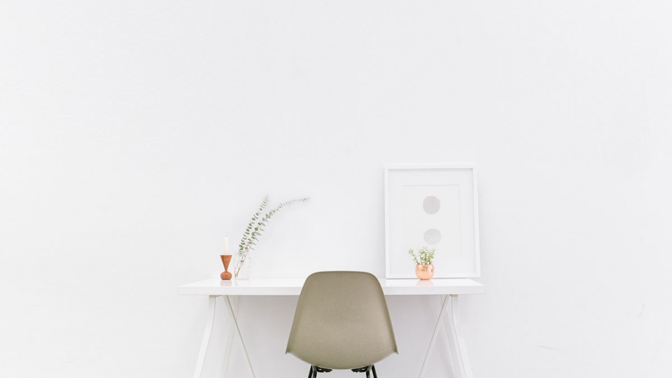 Minimal Study Desk Minimal Study Desk